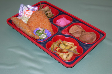 炊き込みご飯と五目炒め