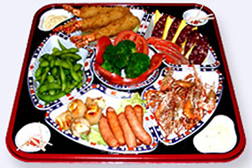 角つまみ盛り合わせ5人前　6,200円より（エビフライ・チーズサラミ・川エビ唐揚げ・ボイルウインナー・ホタテマヨ焼き・枝豆など）